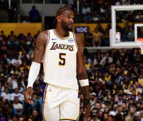 积极性！里夫斯抛投不中 艾顿掩护后冲抢力压庄神补扣打进！